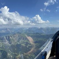 Verortung via Georeferenzierung der Kamera: Aufgenommen in der Nähe von Egg, Österreich in 2500 Meter