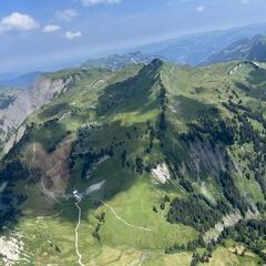 Verortung via Georeferenzierung der Kamera: Aufgenommen in der Nähe von Laterns, Österreich in 2200 Meter