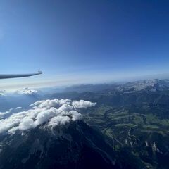 Verortung via Georeferenzierung der Kamera: Aufgenommen in der Nähe von Irdning-Donnersbachtal, Österreich in 3800 Meter