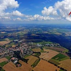 Flugwegposition um 13:30:45: Aufgenommen in der Nähe von Okres Pelhřimov, Tschechien in 1487 Meter