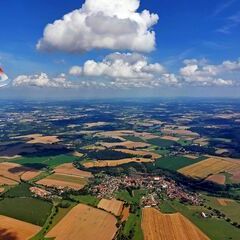 Flugwegposition um 13:50:05: Aufgenommen in der Nähe von Okres Pelhřimov, Tschechien in 1446 Meter
