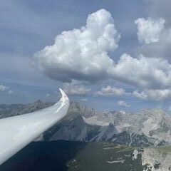 Verortung via Georeferenzierung der Kamera: Aufgenommen in der Nähe von Innsbruck, Österreich in 2400 Meter