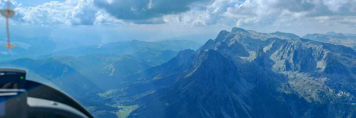 Verortung via Georeferenzierung der Kamera: Aufgenommen in der Nähe von Pfarrwerfen, Österreich in 0 Meter