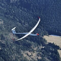 Verortung via Georeferenzierung der Kamera: Aufgenommen in der Nähe von Liezen, Österreich in 2200 Meter