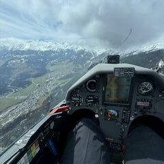 Verortung via Georeferenzierung der Kamera: Aufgenommen in der Nähe von Surselva, Schweiz in 2000 Meter