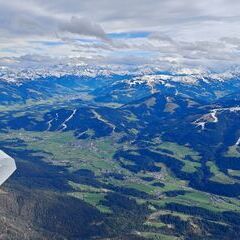 Verortung via Georeferenzierung der Kamera: Aufgenommen in der Nähe von Kufstein, Österreich in 2400 Meter