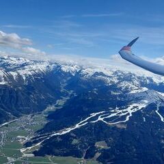 Flugwegposition um 13:23:39: Aufgenommen in der Nähe von Hüttau, Österreich in 2671 Meter