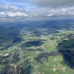 Verortung via Georeferenzierung der Kamera: Aufgenommen in der Nähe von Ravensburg, 88, Deutschland in 2000 Meter