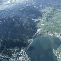 Flugwegposition um 14:10:27: Aufgenommen in der Nähe von Zell am See, 5700 Zell am See, Österreich in 2551 Meter