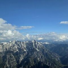 Verortung via Georeferenzierung der Kamera: Aufgenommen in der Nähe von Admont, Österreich in 2500 Meter