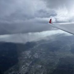 Flugwegposition um 14:58:59: Aufgenommen in der Nähe von St. Lorenzen im Mürztal, Österreich in 2537 Meter