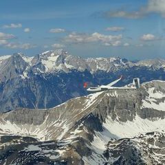 Flugwegposition um 11:03:14: Aufgenommen in der Nähe von Liezen, Österreich in 2589 Meter