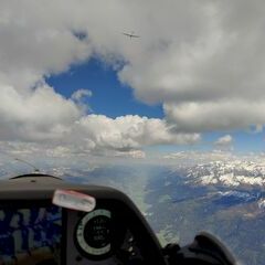 Flugwegposition um 13:36:12: Aufgenommen in der Nähe von Neukirchen am Großvenediger, 5741, Österreich in 2984 Meter