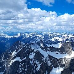 Flugwegposition um 12:07:23: Aufgenommen in der Nähe von Grins, Österreich in 3157 Meter