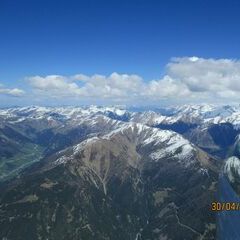 Flugwegposition um 12:18:55: Aufgenommen in der Nähe von Prättigau/Davos, Schweiz in 3279 Meter
