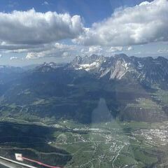 Verortung via Georeferenzierung der Kamera: Aufgenommen in der Nähe von Schladming, Österreich in 2900 Meter