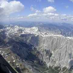 Flugwegposition um 10:33:05: Aufgenommen in der Nähe von Gemeinde Turnau, Österreich in 2383 Meter