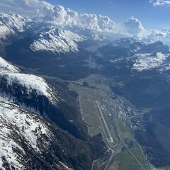 Verortung via Georeferenzierung der Kamera: Aufgenommen in der Nähe von Maloja, Schweiz in 3800 Meter
