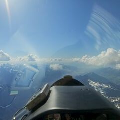 Flugwegposition um 14:07:10: Aufgenommen in der Nähe von Dalaas, Österreich in 3275 Meter