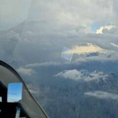 Flugwegposition um 14:07:10: Aufgenommen in der Nähe von 32030 San Gregorio nelle Alpi, Belluno, Italien in 2524 Meter