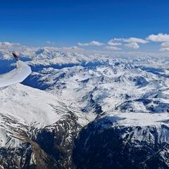 Verortung via Georeferenzierung der Kamera: Aufgenommen in der Nähe von Engiadina Bassa/Val Müstair, Schweiz in 4000 Meter