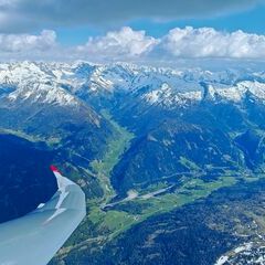 Verortung via Georeferenzierung der Kamera: Aufgenommen in der Nähe von Neustift im Stubaital, 6167 Neustift im Stubaital, Österreich in 0 Meter