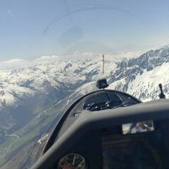 Flugwegposition um 11:21:19: Aufgenommen in der Nähe von Surselva, Schweiz in 2955 Meter