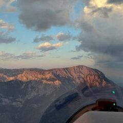 Flugwegposition um 17:52:18: Aufgenommen in der Nähe von Neuberg an der Mürz, Österreich in 1793 Meter