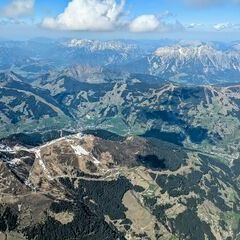 Flugwegposition um 13:17:27: Aufgenommen in der Nähe von Saalbach-Hinterglemm, Österreich in 3379 Meter