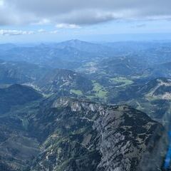 Flugwegposition um 13:50:48: Aufgenommen in der Nähe von Neuberg an der Mürz, Österreich in 2677 Meter