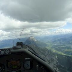 Flugwegposition um 09:46:27: Aufgenommen in der Nähe von Saalfelden am Steinernen Meer, 5760 Saalfelden am Steinernen Meer, Österreich in 2114 Meter