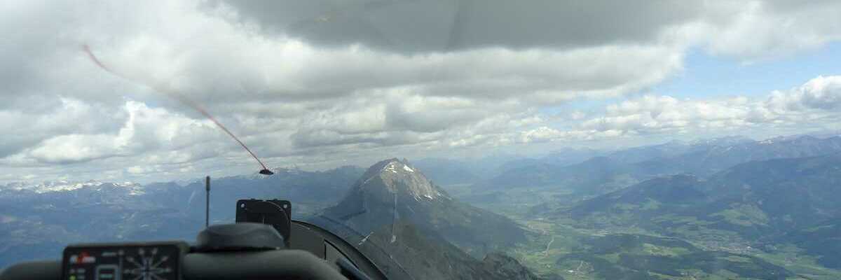 Flugwegposition um 09:46:22: Aufgenommen in der Nähe von Saalfelden am Steinernen Meer, 5760 Saalfelden am Steinernen Meer, Österreich in 2090 Meter