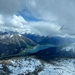 Flugwegposition um 12:15:18: Aufgenommen in der Nähe von Engiadina Bassa/Val Müstair, Schweiz in 3352 Meter