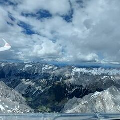 Flugwegposition um 13:02:07: Aufgenommen in der Nähe von Absam, Österreich in 2896 Meter