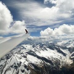 Verortung via Georeferenzierung der Kamera: Aufgenommen in der Nähe von Muhr, 5583, Österreich in 3400 Meter